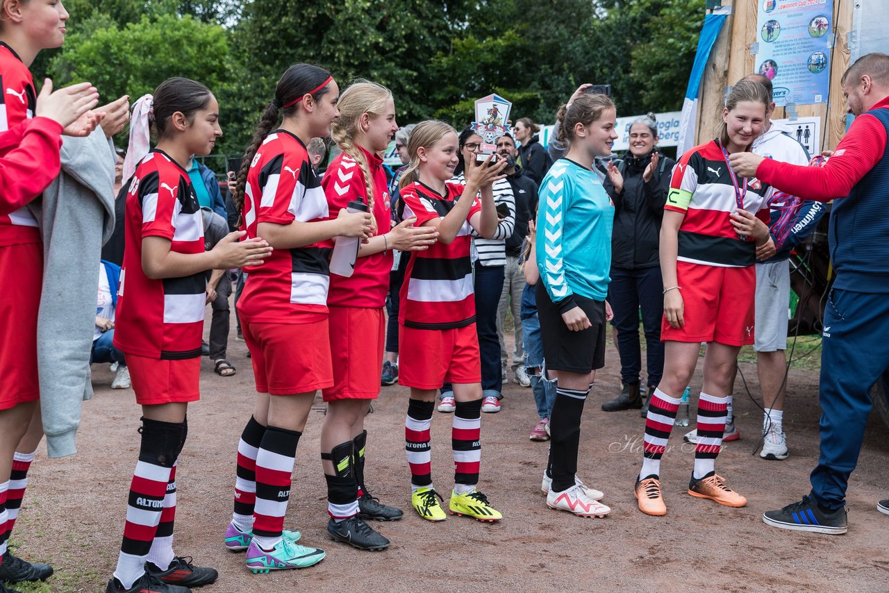 Bild 227 - Loewinnen Cup